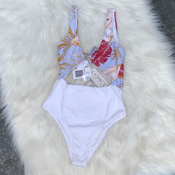 l*space Other - L*Space Kylie One Piece Swimsuit Sz 6/S